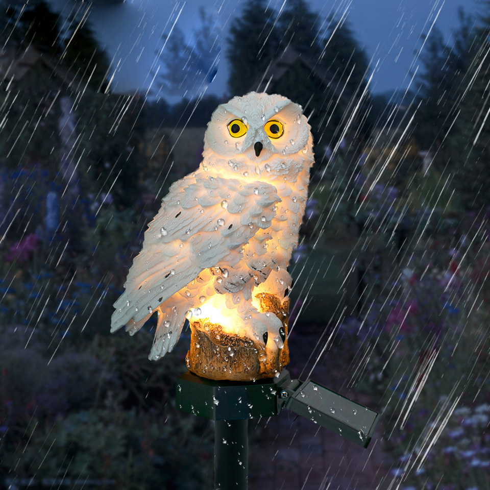 ソーラーフクロウ像ガーデンライトLED防水屋外装飾、庭やパテ - Outdoor Lighting Traditional のレビューと価格
